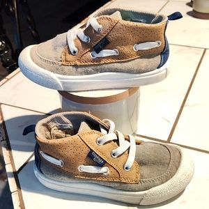 Boys toddler Sz 10 OSHKOSH Elastic fit hi-top Sneakers Shoes